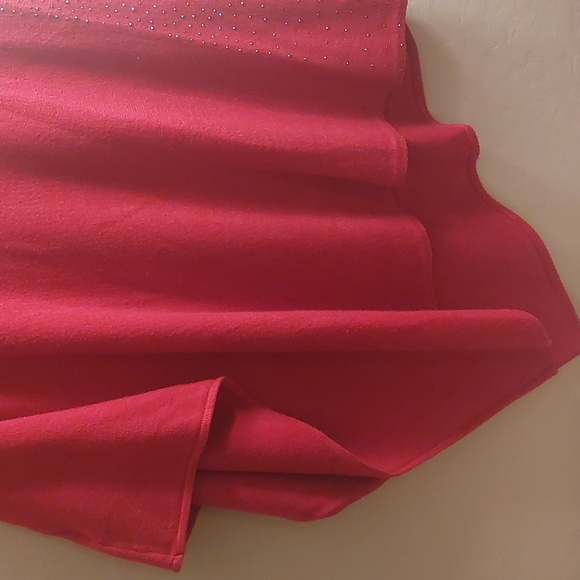 Ming Wang Studded Poncho Red OS - Picture 7 of 11